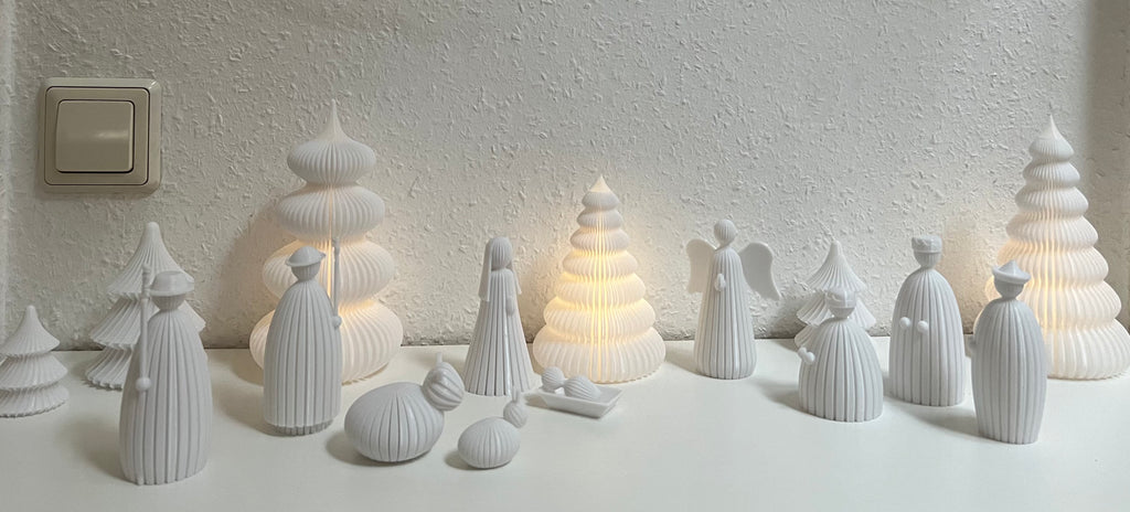 Minimal Nativity Scene